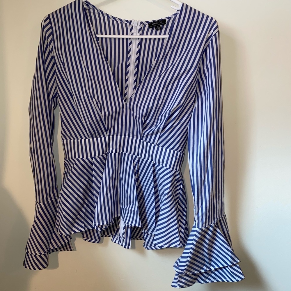Striped, preppy blouse with bell sleeves